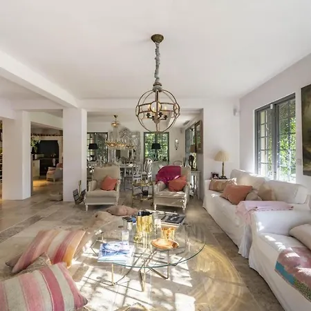 Villa Mediterranean 5br In Cap D'antibes - What'app - 0034-602-661-430 - For Reservations! Antibes